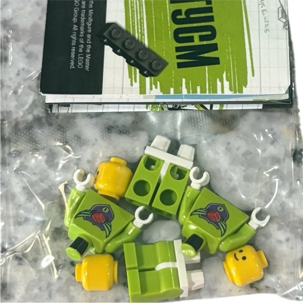 LEGO Master Builder Academy Set #20216 Robot & Micro Designer